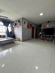 Blk 293D Skypeak @ Bukit Batok (Bukit Batok), HDB 4 Rooms #559017531